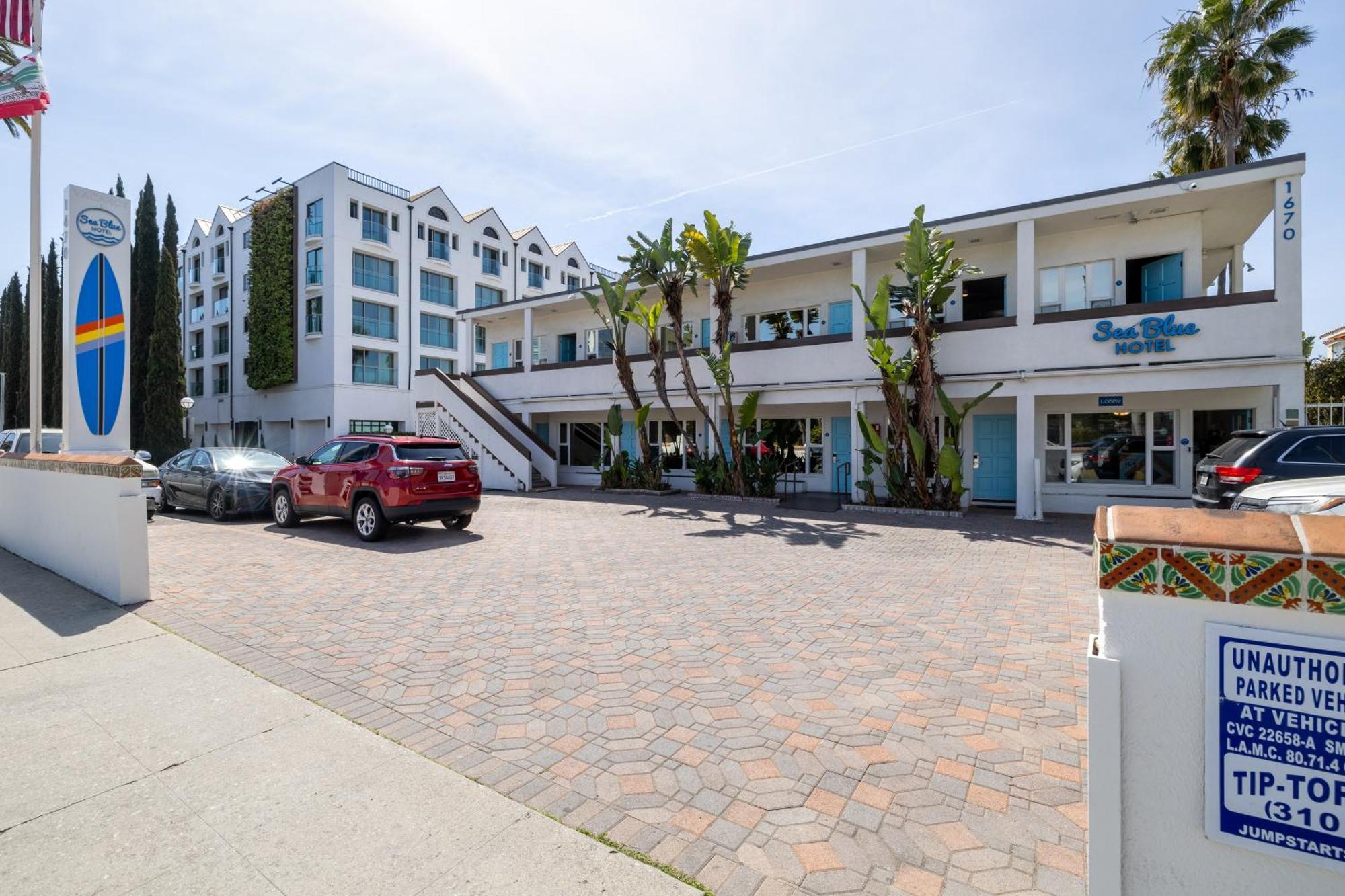 Hotel Sea Blue 3*