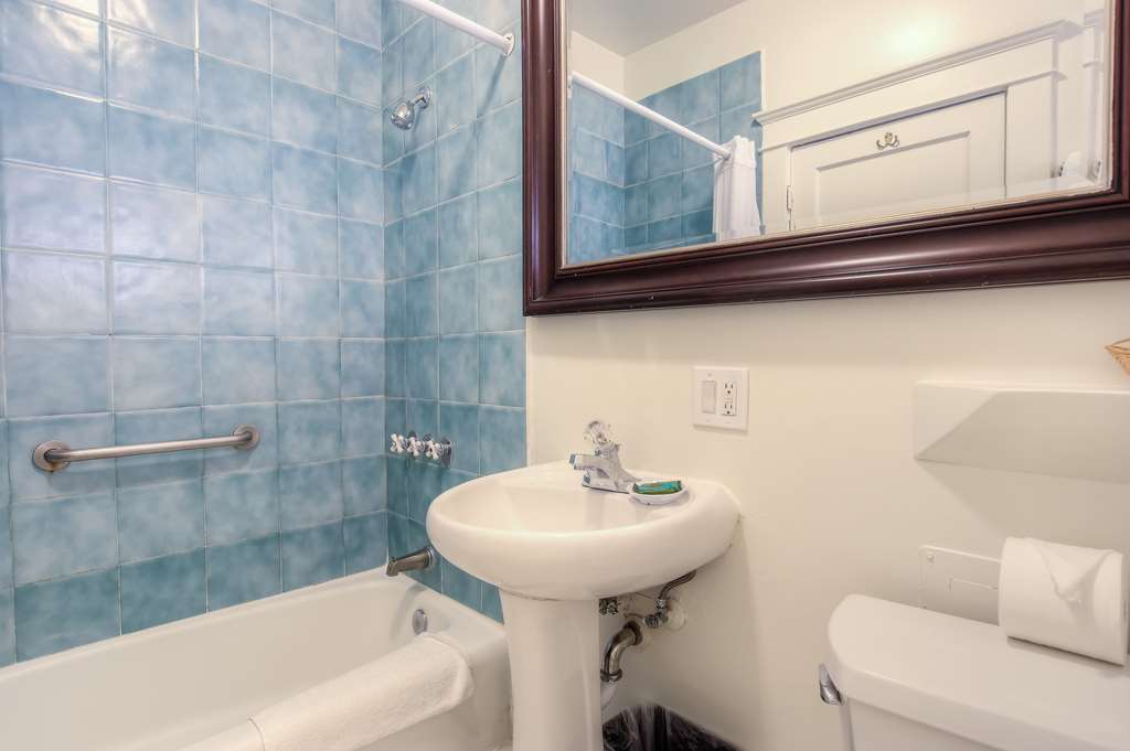 Sea Blue 3* Los Angeles